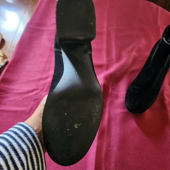 Black suede ankle boots - Picture 5 of 6